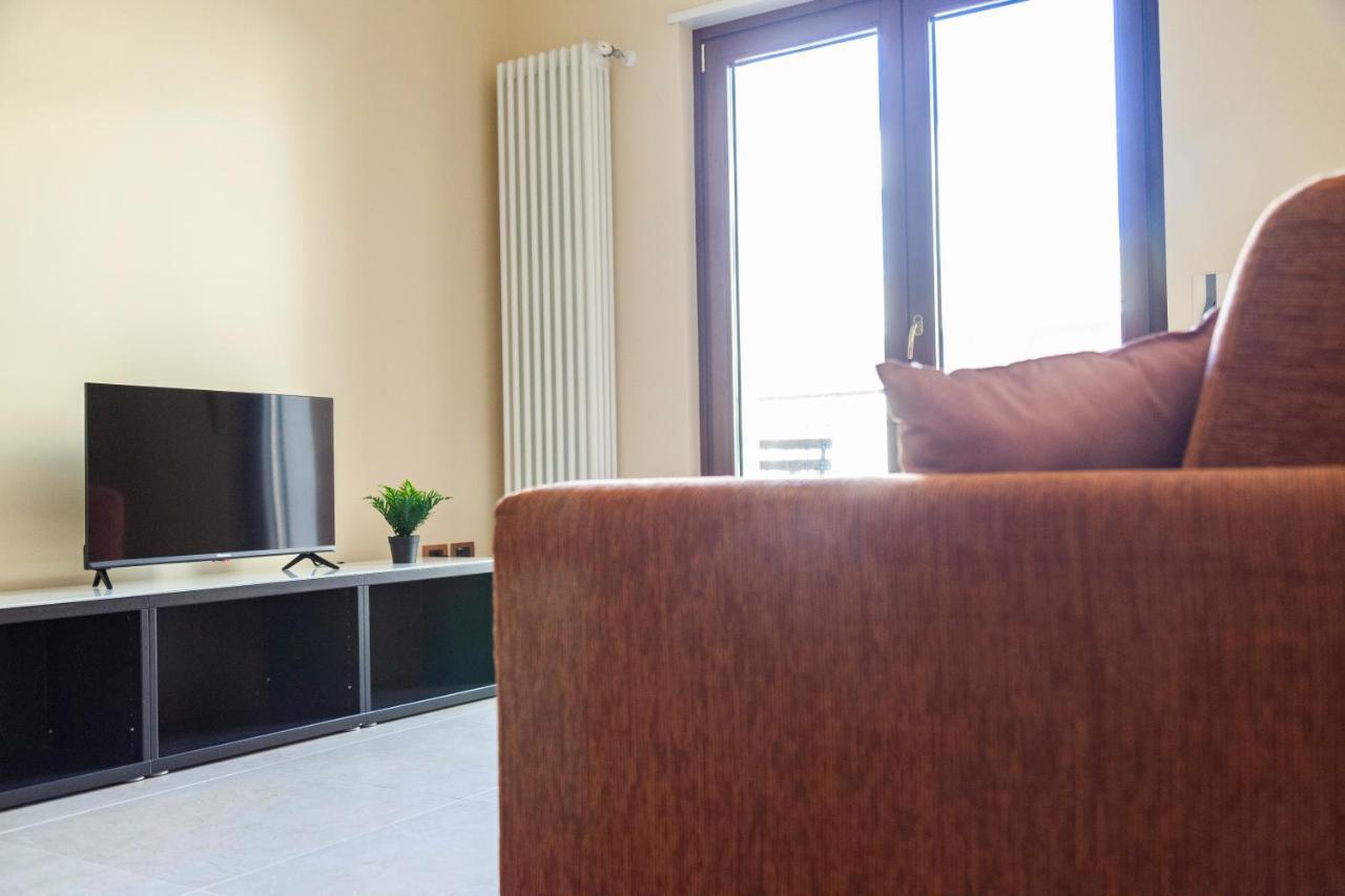 Calefati Holiday Apartment Бари Екстериор снимка