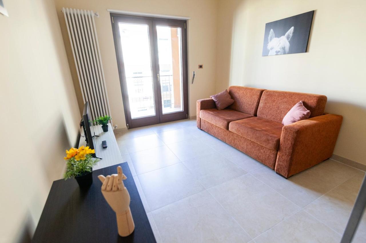 Calefati Holiday Apartment Бари Екстериор снимка